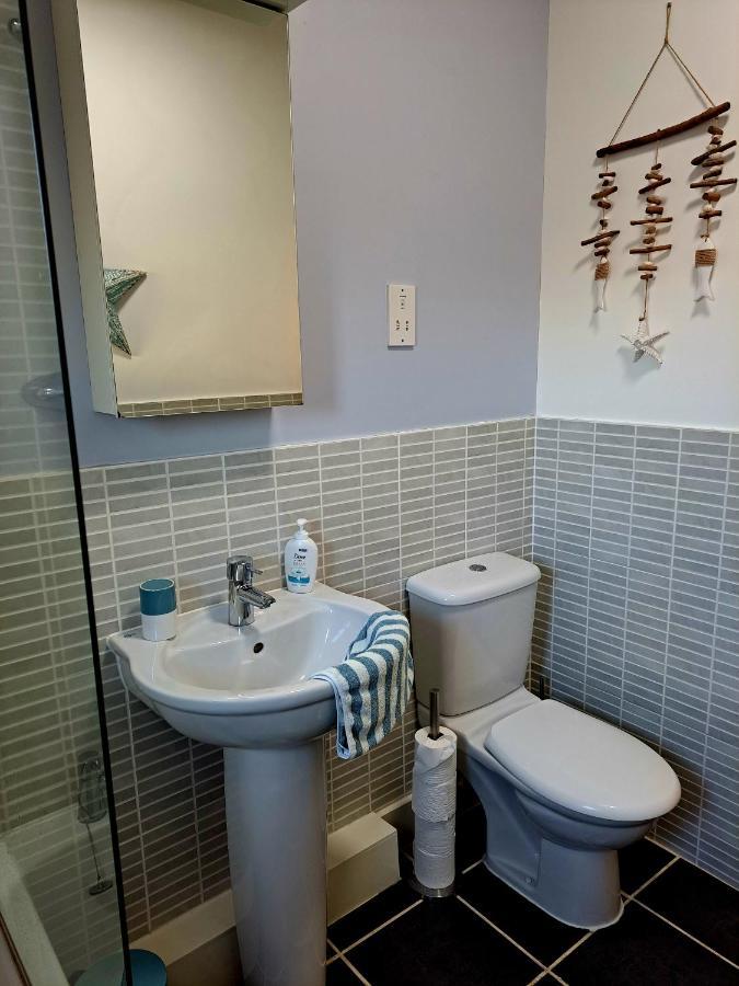 Coastal Apartment With Beach On Your Doorstep! Llanelli Kültér fotó
